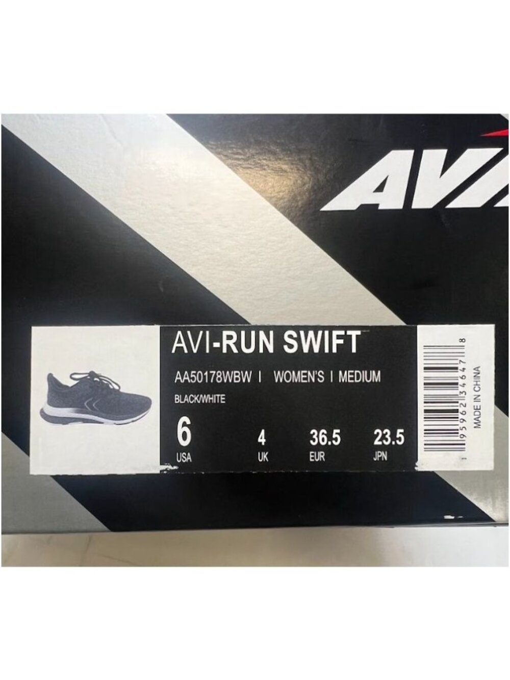 Avia Run Swift Womens Lightweight Mesh Running Shoes Black/White Size 6 NEW - Picture 9 of 12